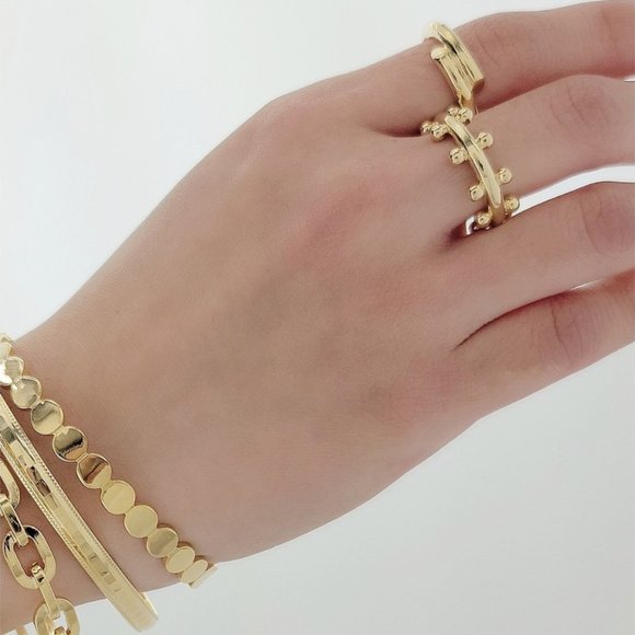 NEW Chic Dotted 18K Gold Plated Ring Open Adjustable size - Picture 2 of 4